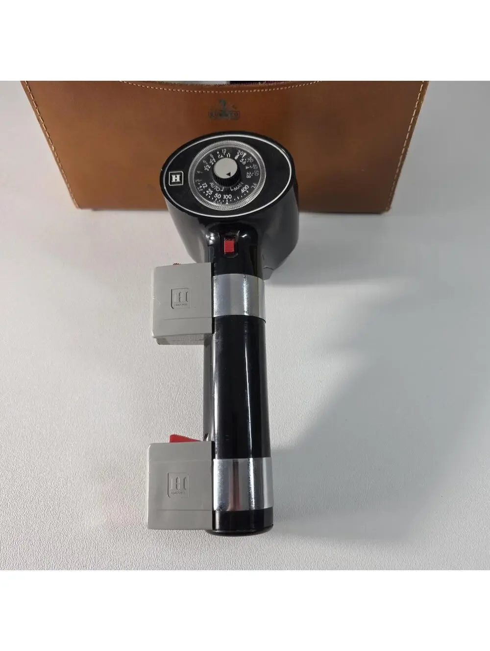 Honeywell flash Auto/Strobonar 880 W/Case Missing Power Cord Untested